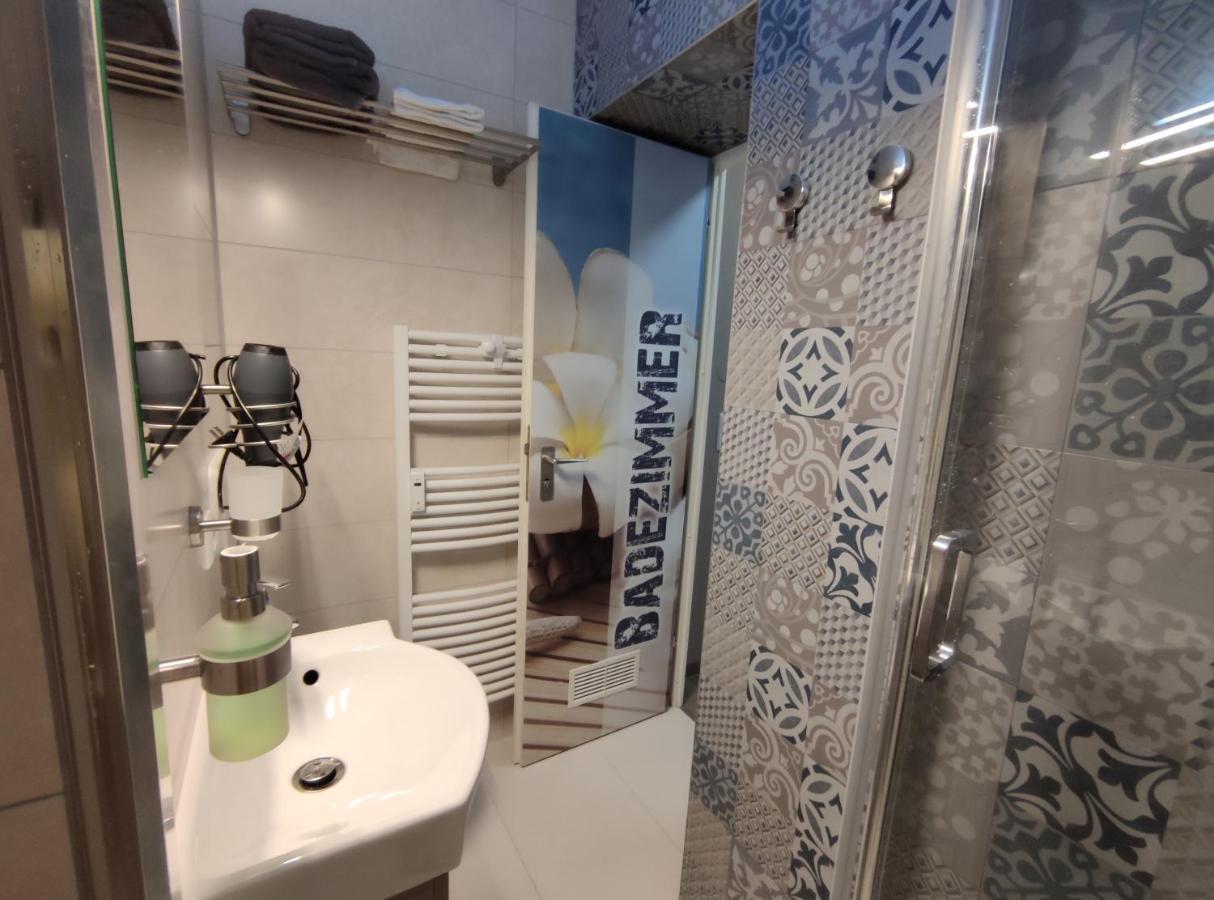 Studio 20Qm Mit Balkon Und Innenpool - 22010 Schluchsee Εξωτερικό φωτογραφία